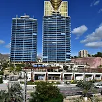 Poniente Turia Trg *