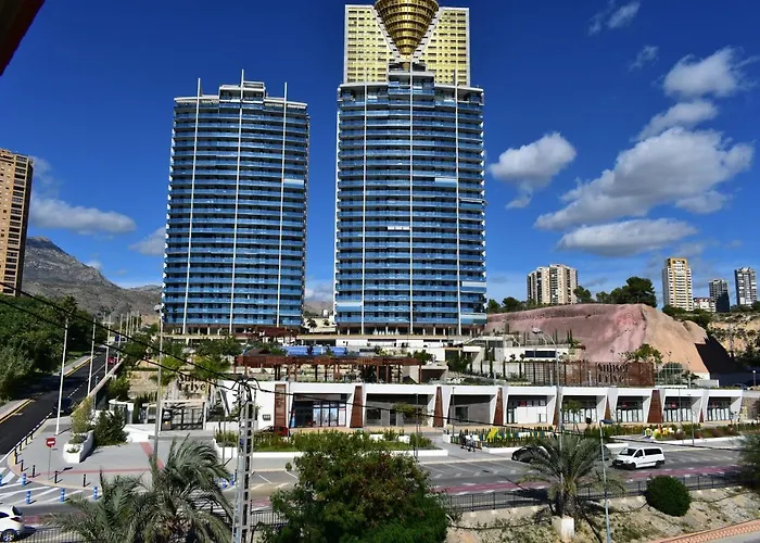 Poniente Turia Trg *