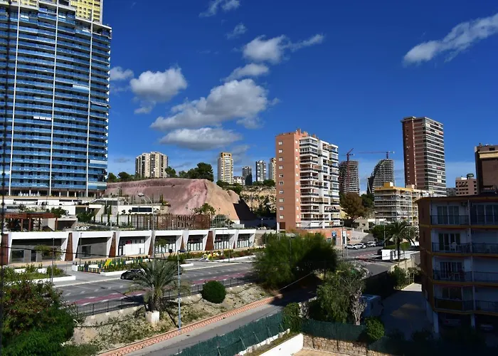 Poniente Turia Trg 公寓 *