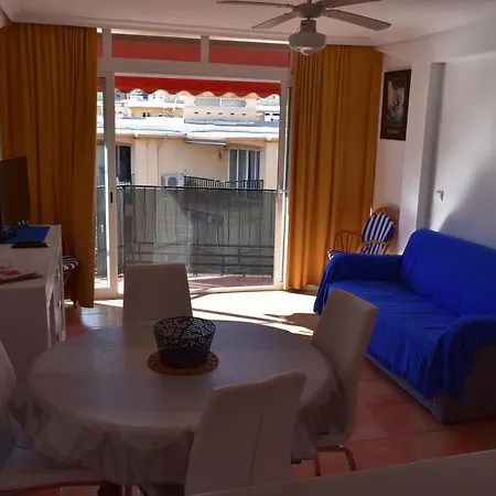דירה Poniente Turia Trg בנידורם